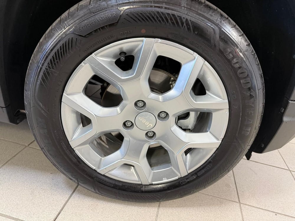 Jeep Avenger usata a Arezzo (18)
