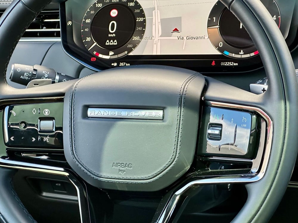 Land Rover Range Rover Sport usata a Bari (11)