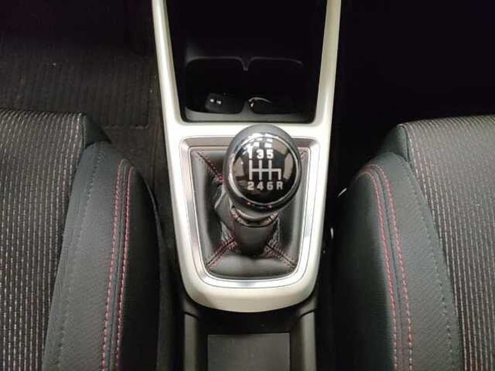 Suzuki Swift nuova a Teramo (16)