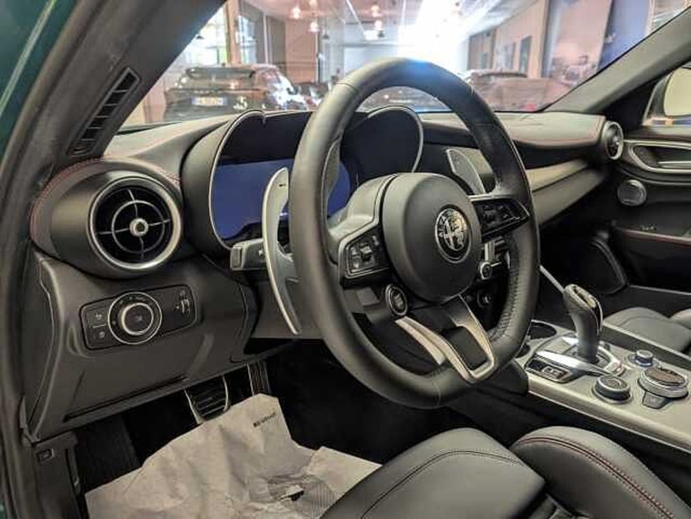 Alfa Romeo Giulia usata a Teramo (11)