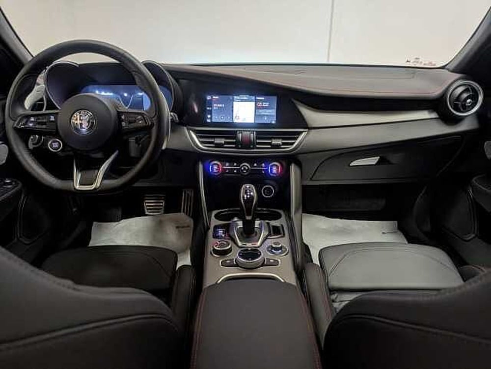 Alfa Romeo Giulia usata a Teramo (16)