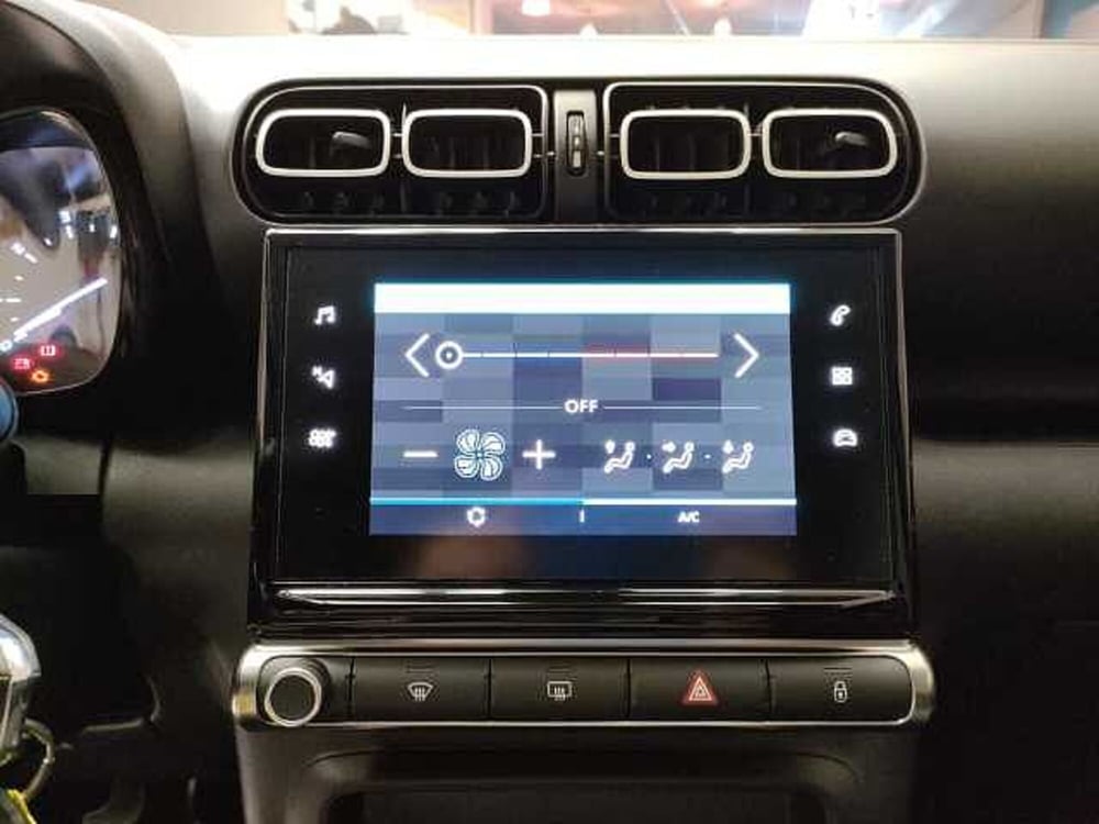 Citroen C3 Aircross usata a Teramo (19)