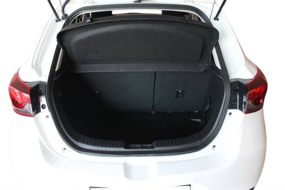 Mazda Mazda2 usata a Udine (14)