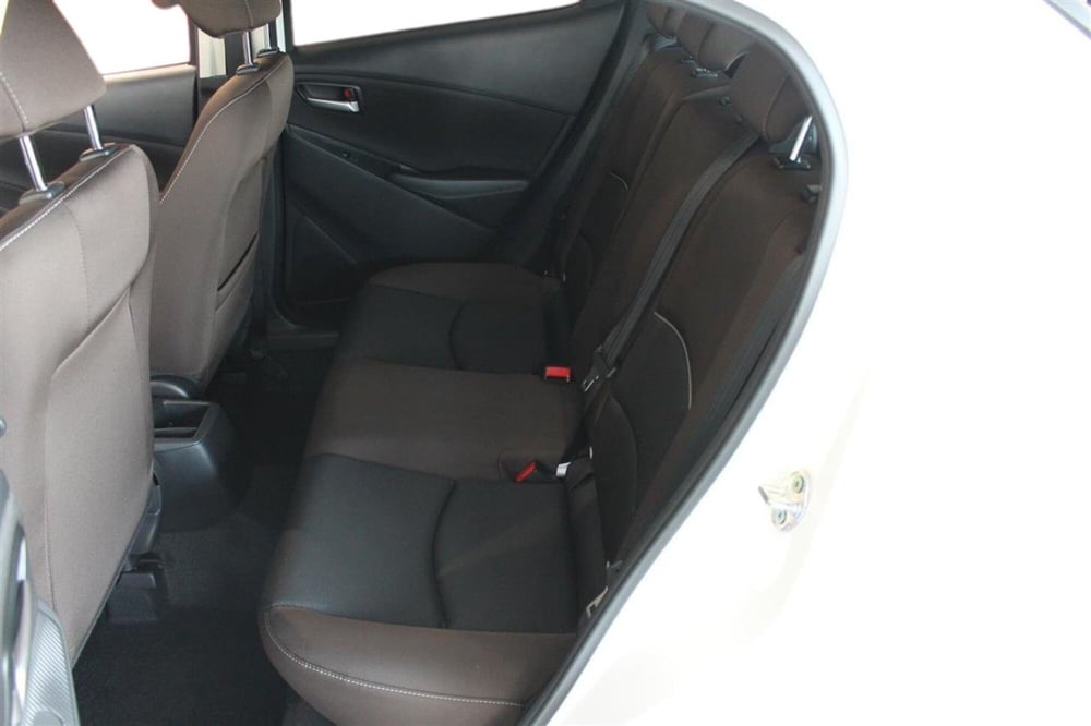 Mazda Mazda2 usata a Udine (9)