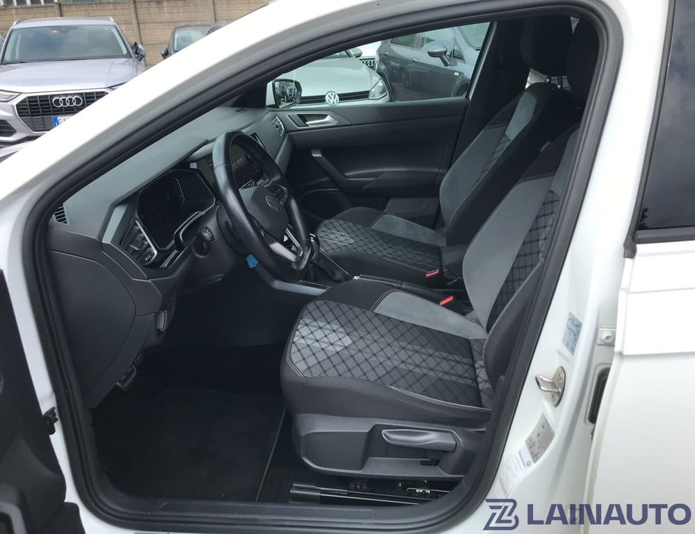 Volkswagen Polo usata a Milano (14)