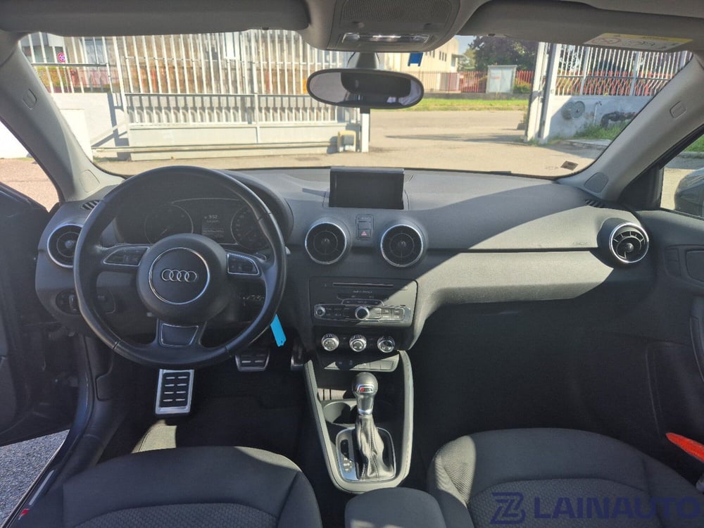 Audi A1 Sportback usata a Milano (16)