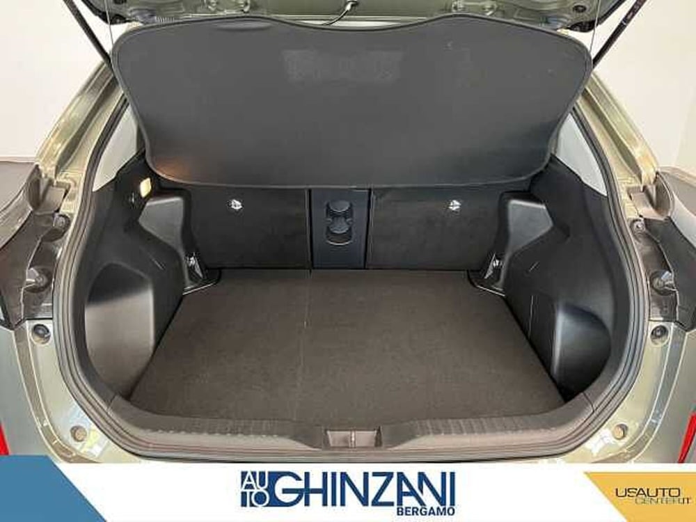 Toyota Yaris Cross usata a Bergamo (14)
