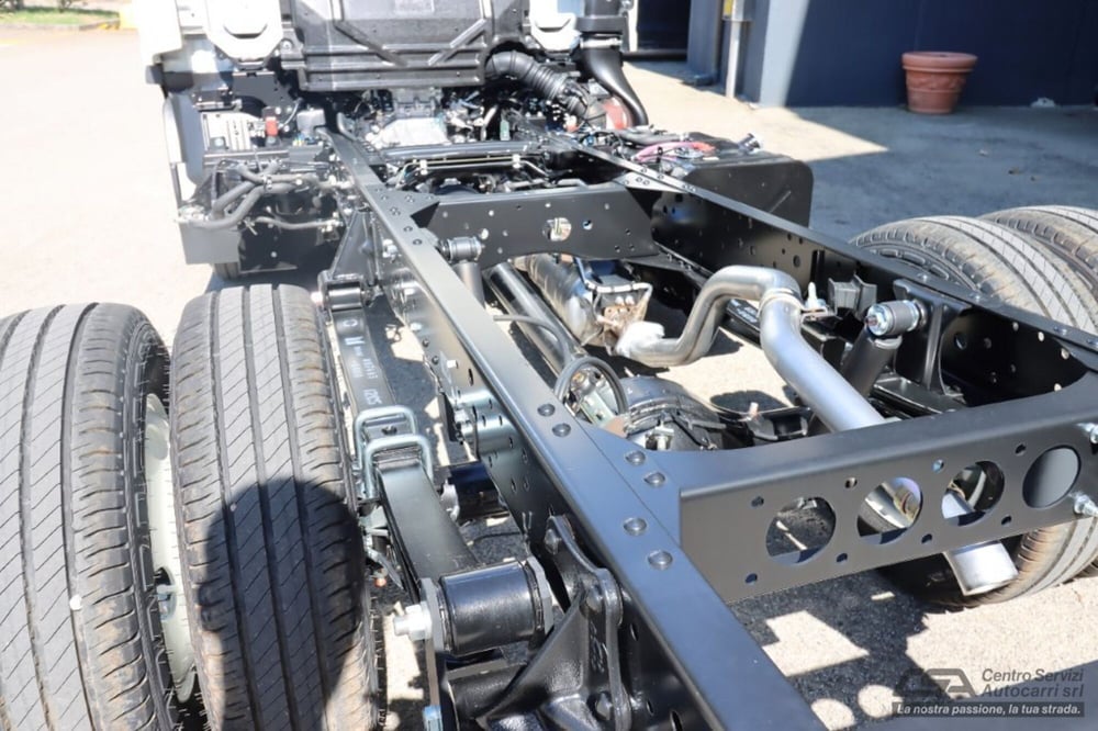 Isuzu M21 Cabinato nuova a Bologna (7)