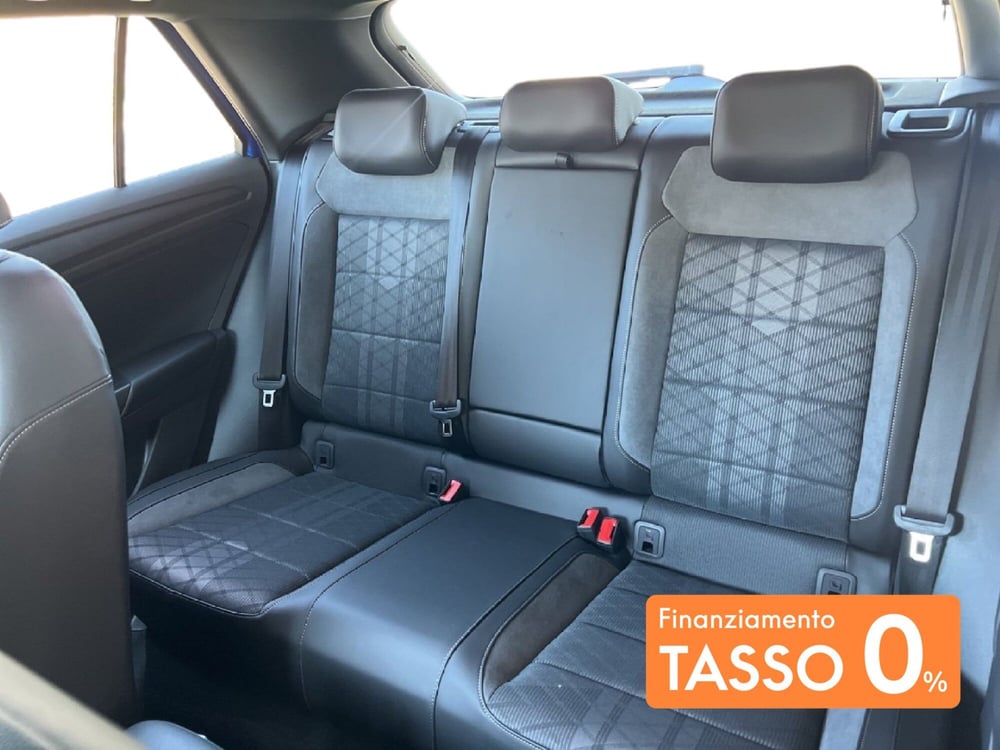 Volkswagen T-Roc nuova a Grosseto (12)
