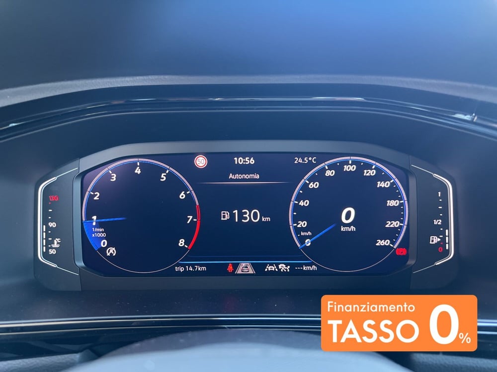 Volkswagen T-Roc nuova a Grosseto (15)