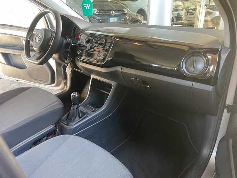 Volkswagen up! usata a Genova (10)