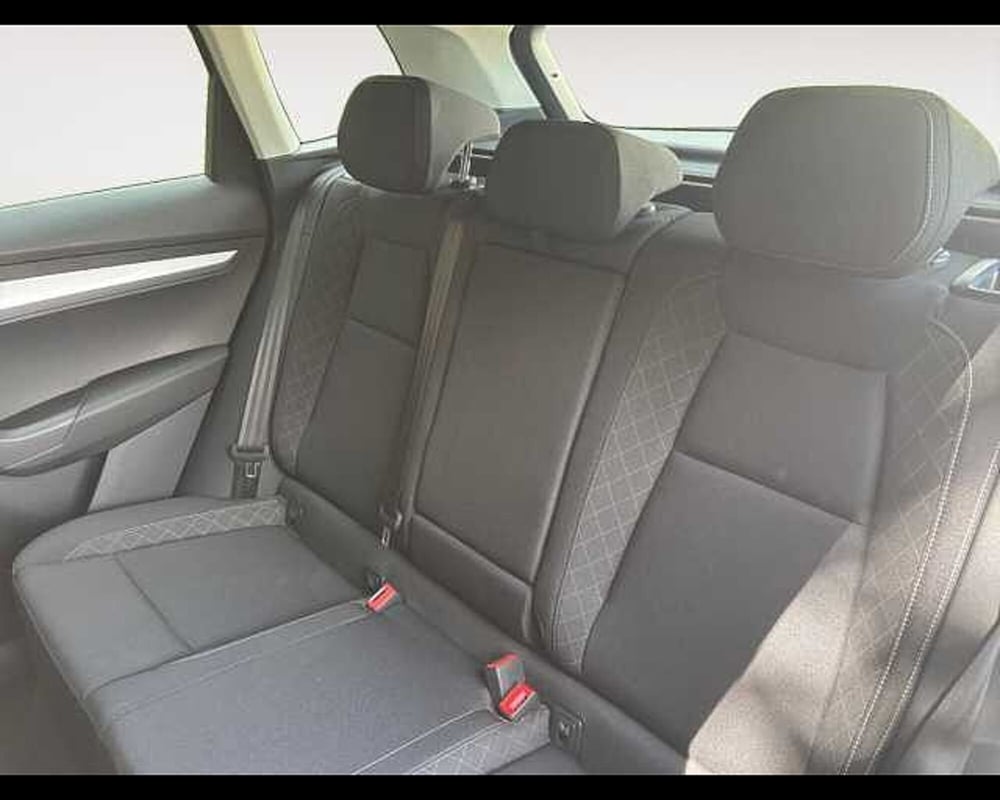 Skoda Karoq usata a Ravenna (13)