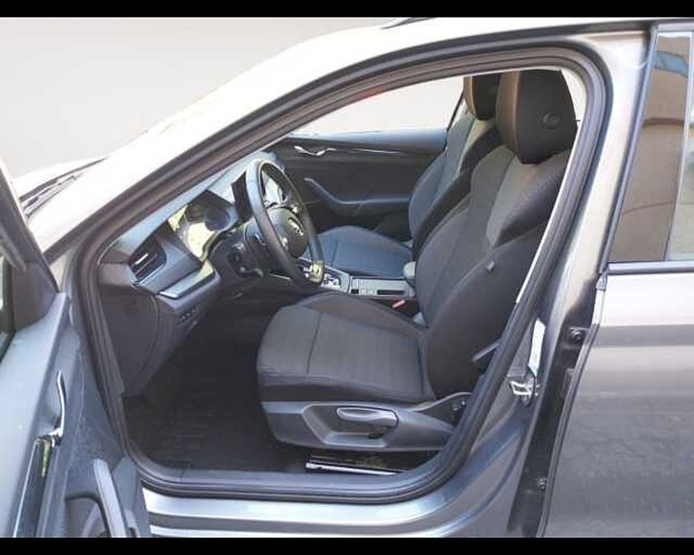 Skoda Octavia usata a Ravenna (9)