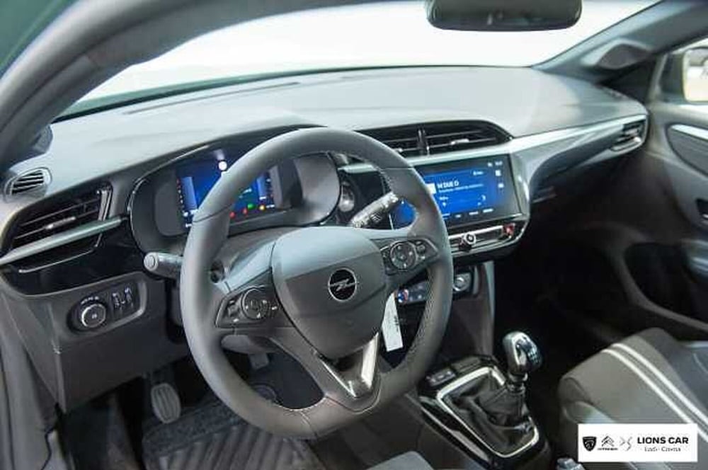 Opel Corsa nuova a Lodi (11)