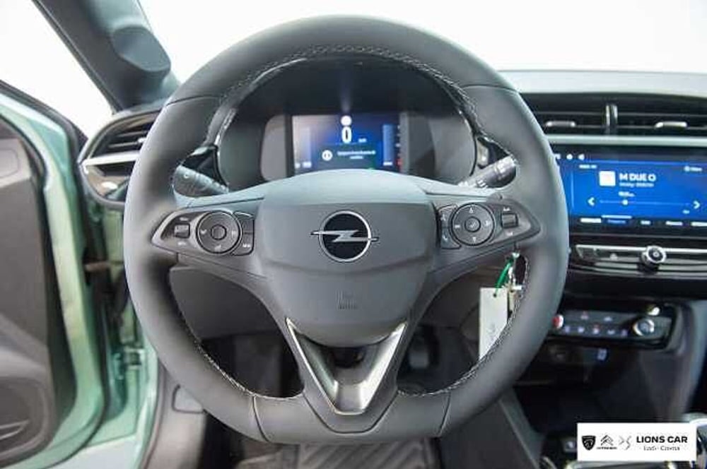 Opel Corsa nuova a Lodi (13)