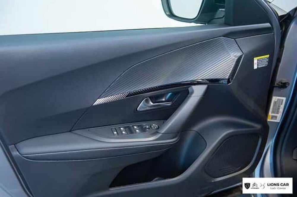 Peugeot 2008 nuova a Lodi (9)