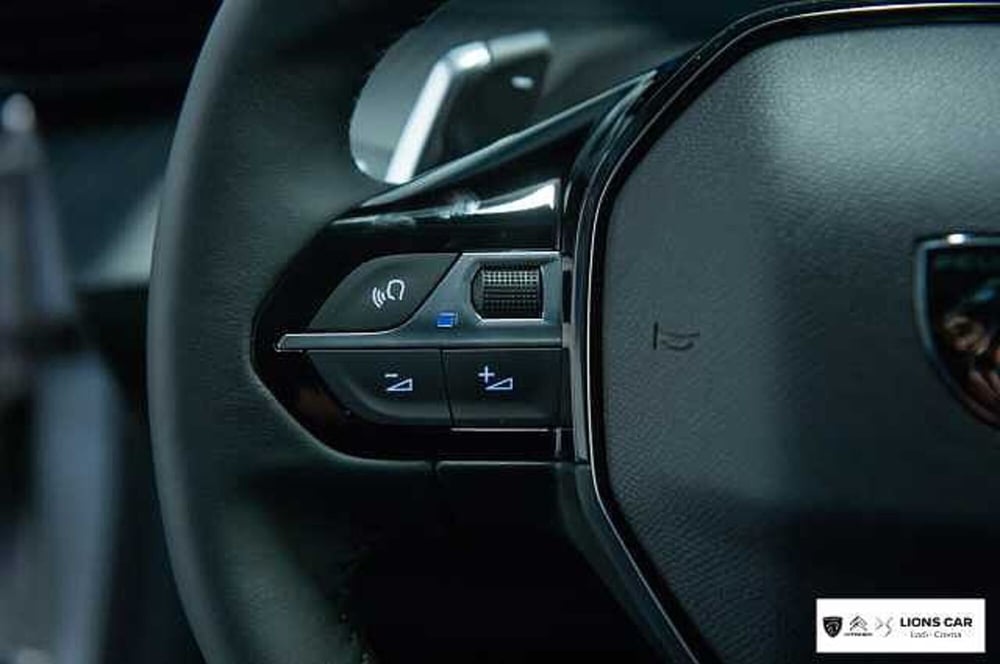 Peugeot 208 nuova a Lodi (14)