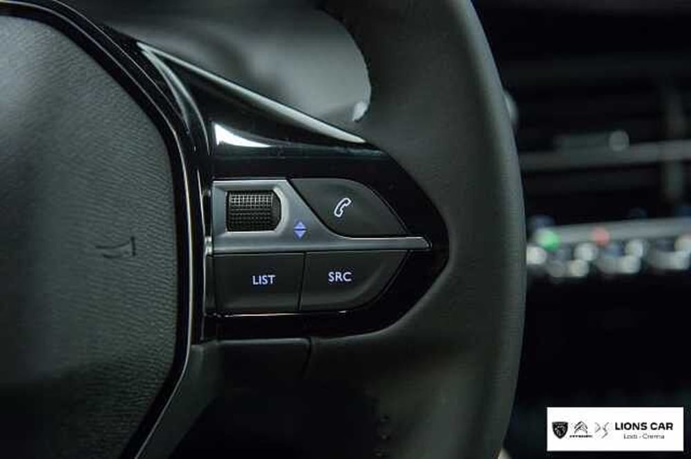 Peugeot 208 nuova a Lodi (15)
