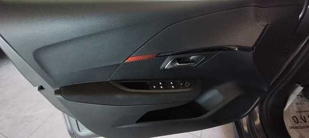 Peugeot 208 usata a Viterbo (7)