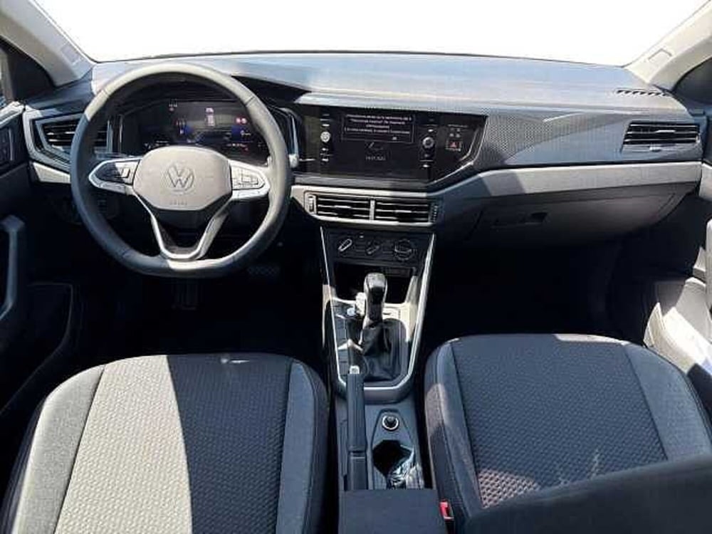 Volkswagen Taigo nuova a Napoli (14)