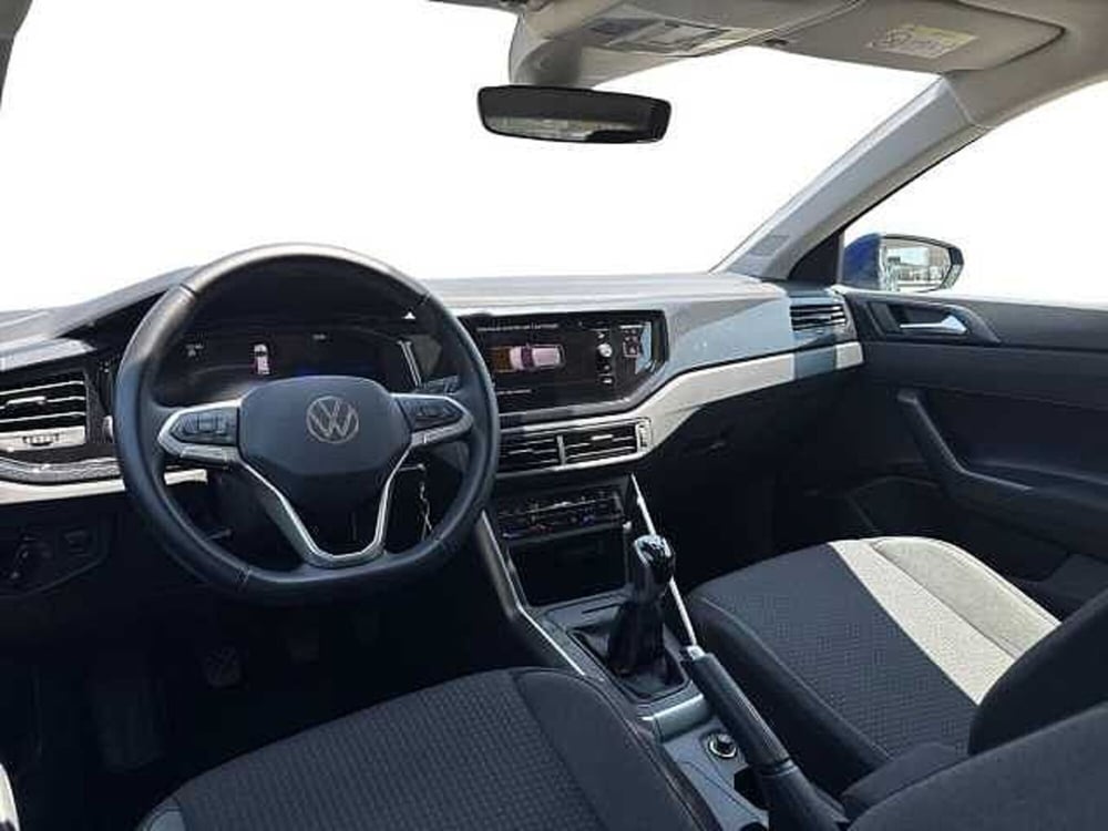 Volkswagen Polo usata a Napoli (12)