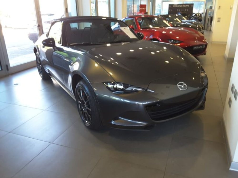 Mazda MX-5 nuova a Firenze (2)