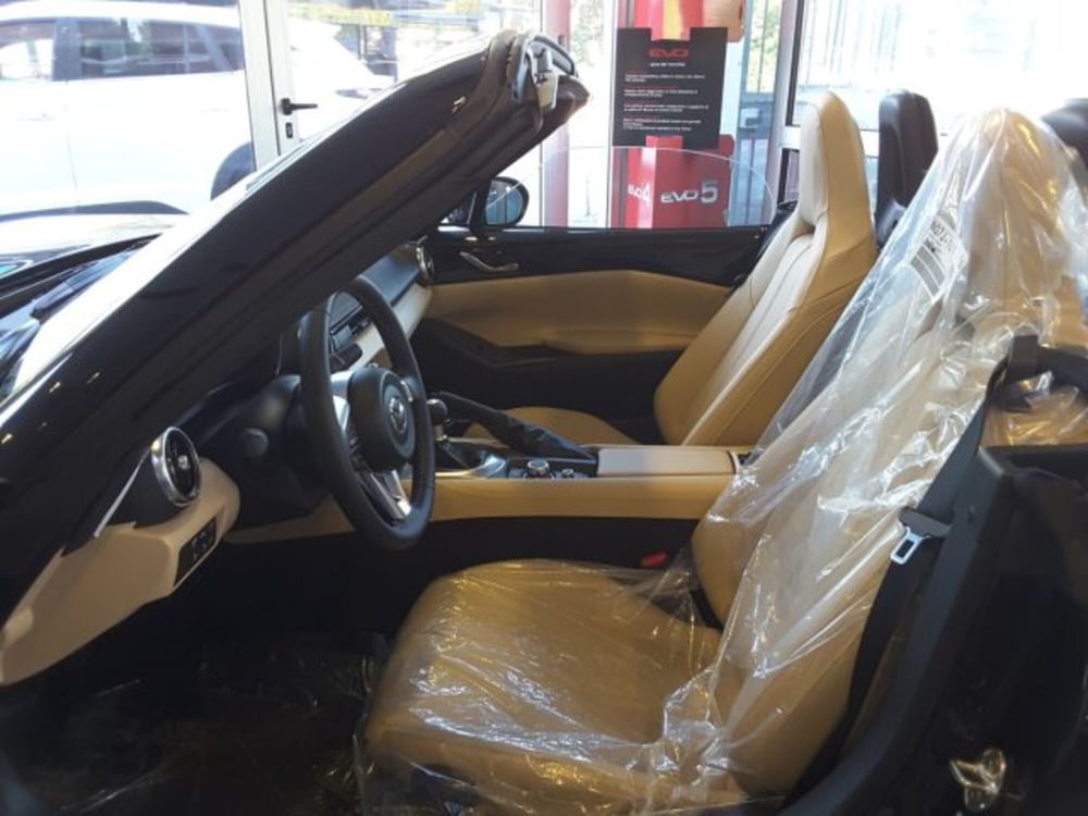 Mazda MX-5 nuova a Firenze (4)