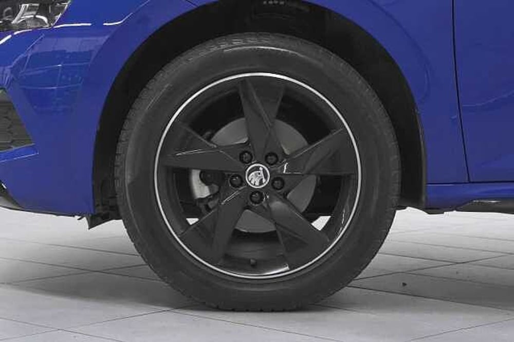 Skoda Kamiq usata a Como (10)