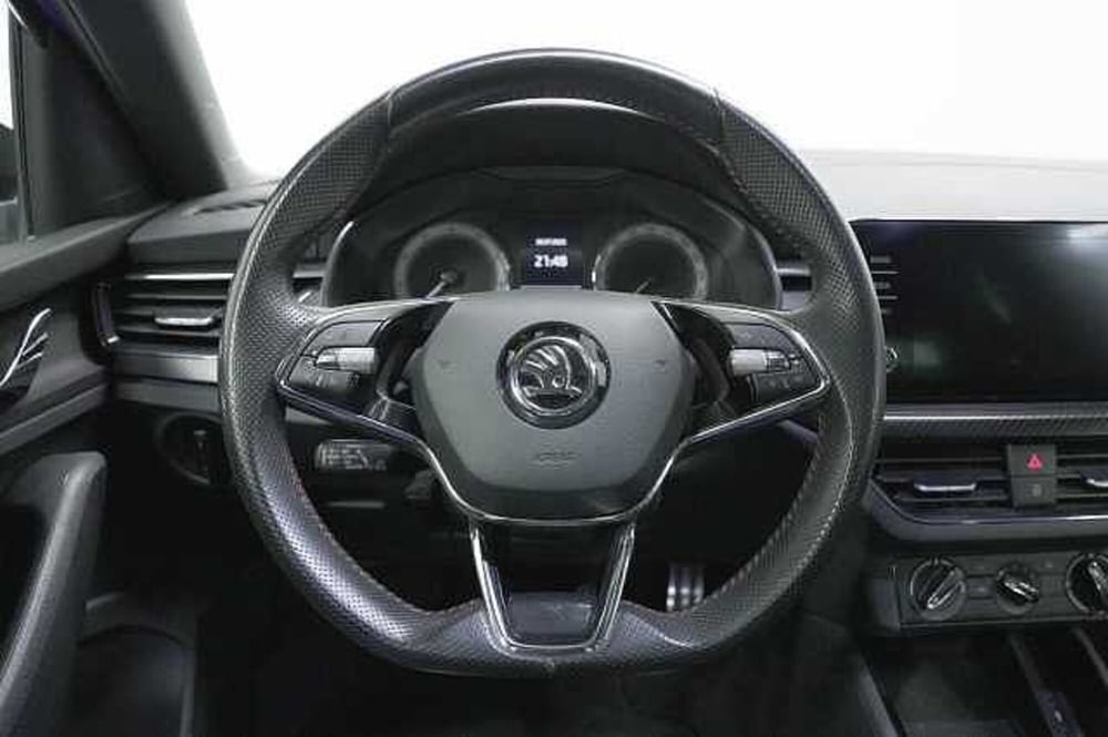 Skoda Kamiq usata a Como (5)