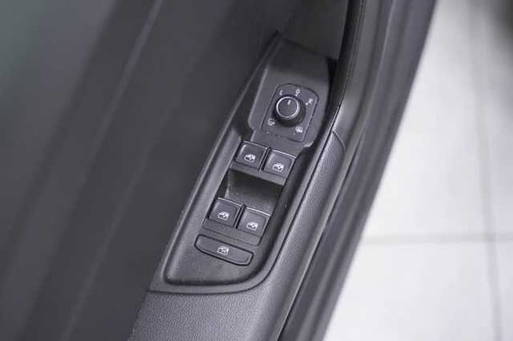 Audi A1 Sportback usata a Como (16)
