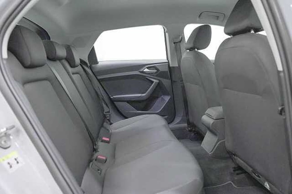 Audi A1 Sportback usata a Como (9)