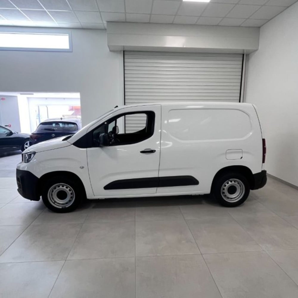 Peugeot Partner Furgone usata a Oristano (4)