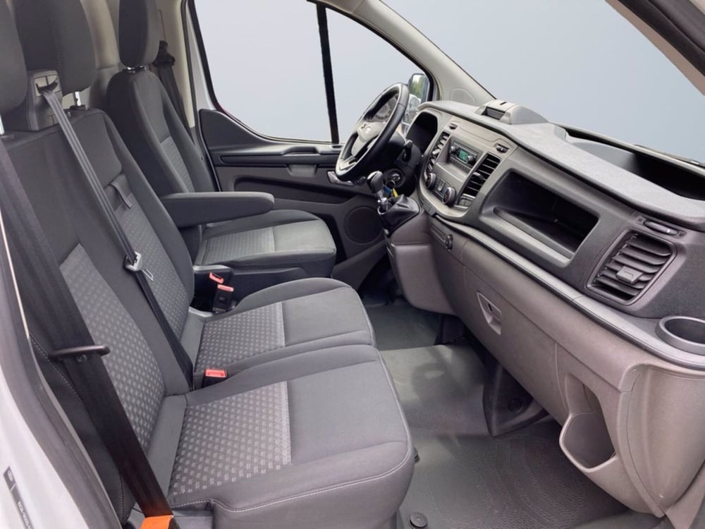 Ford Transit Custom Furgone usata a Milano (10)