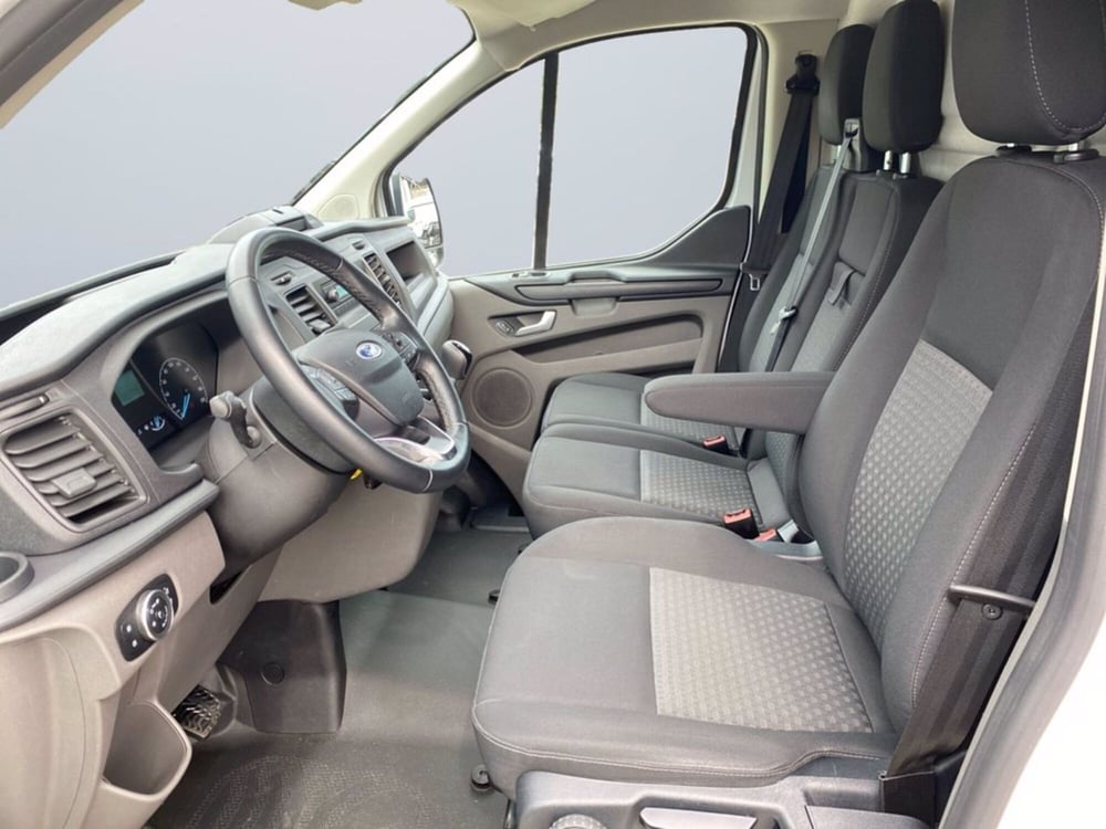 Ford Transit Custom Furgone usata a Milano (9)