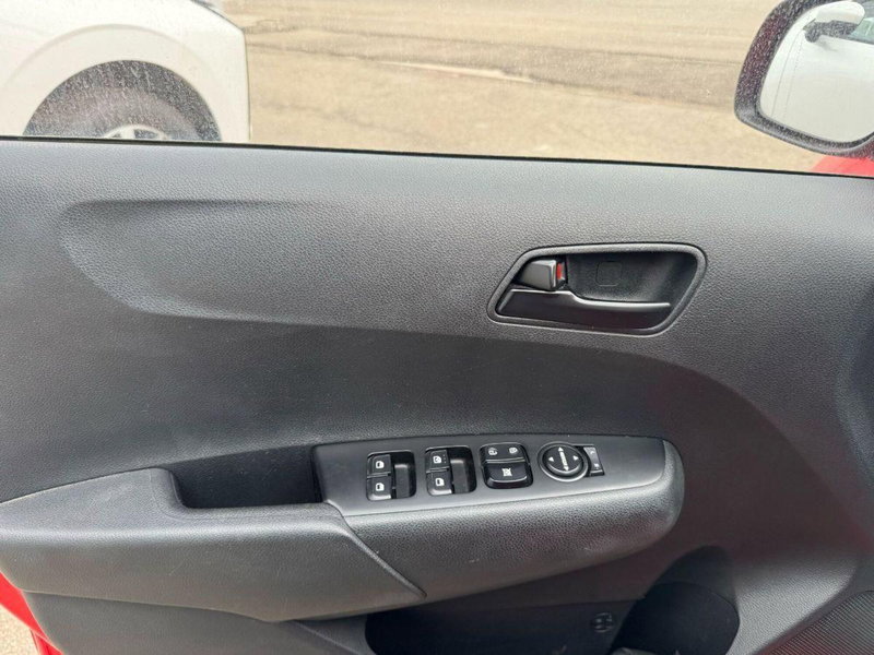 Kia Picanto usata a Lecce (16)