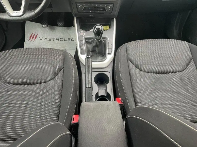 SEAT Arona usata a Lecce (20)