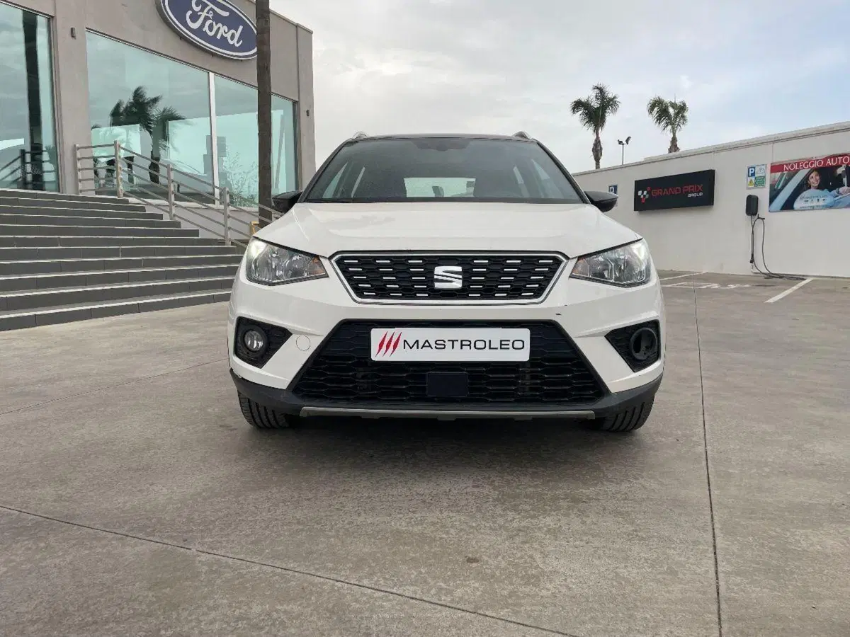 SEAT Arona usata a Lecce (5)