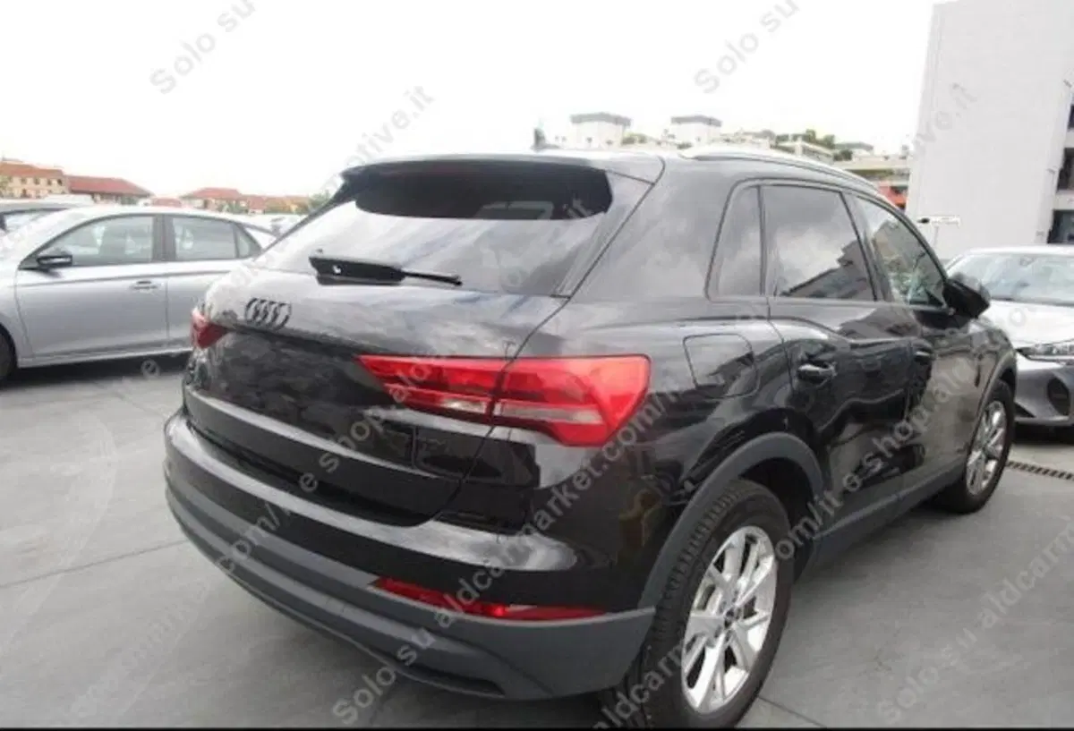 Audi Q3 usata a Lecce (2)