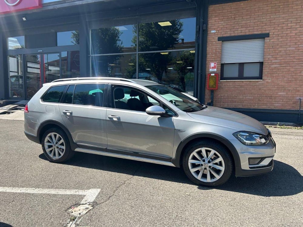 Volkswagen Golf Variant usata a Reggio Emilia (4)
