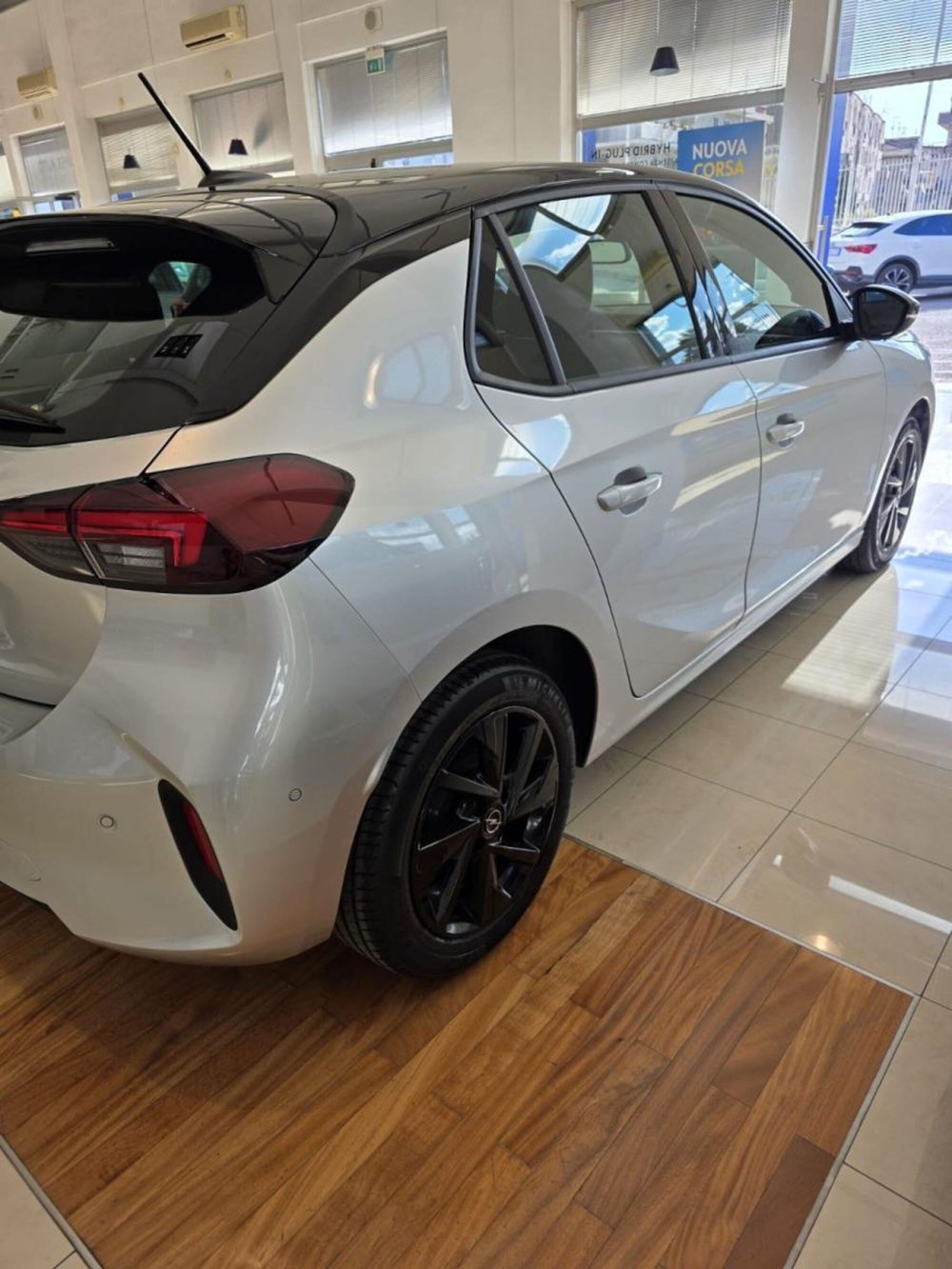 Opel Corsa usata a Salerno (3)