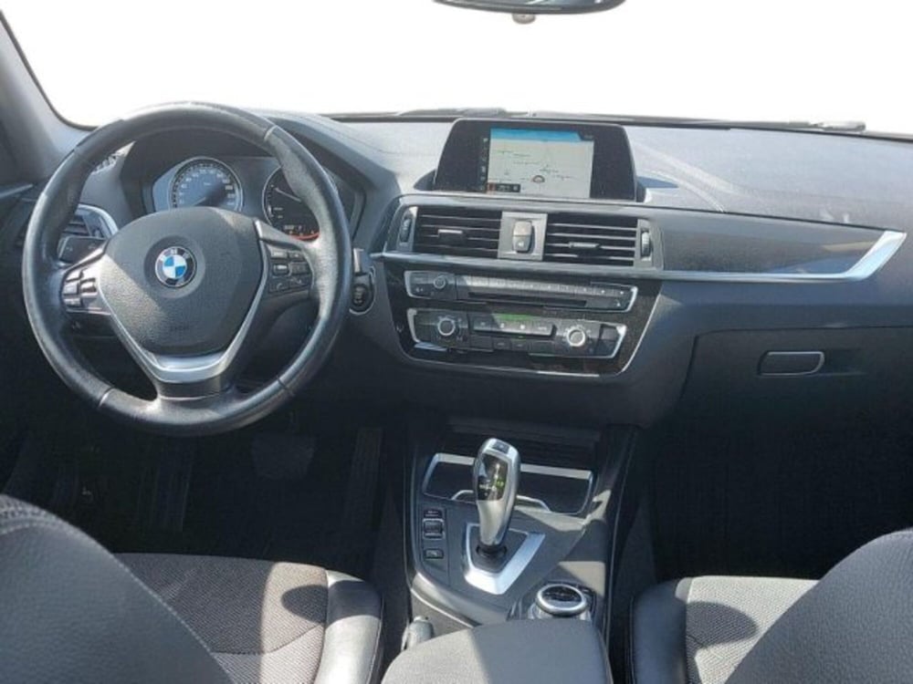 BMW Serie 1 usata a Lecce (11)