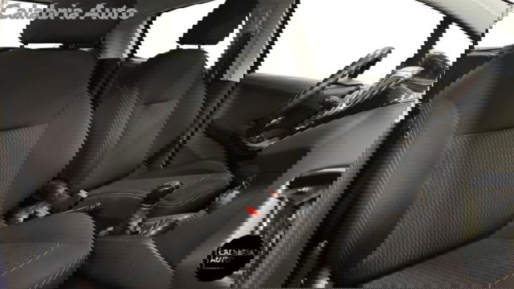 Peugeot 208 usata a Reggio Calabria (10)