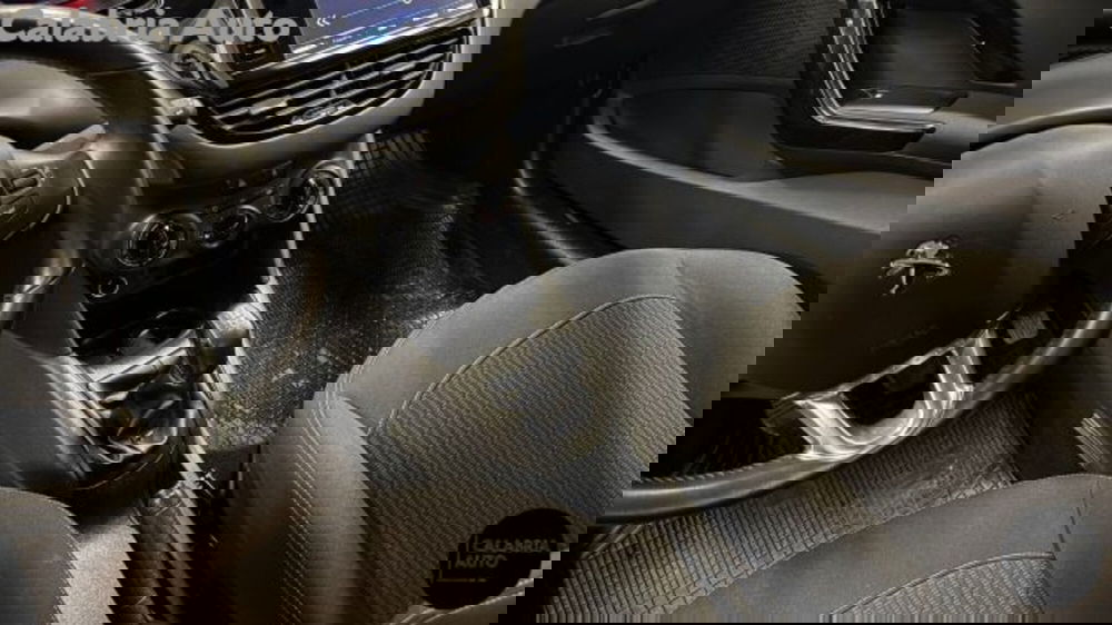 Peugeot 208 usata a Reggio Calabria (12)