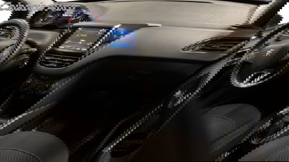 Peugeot 208 usata a Reggio Calabria (8)