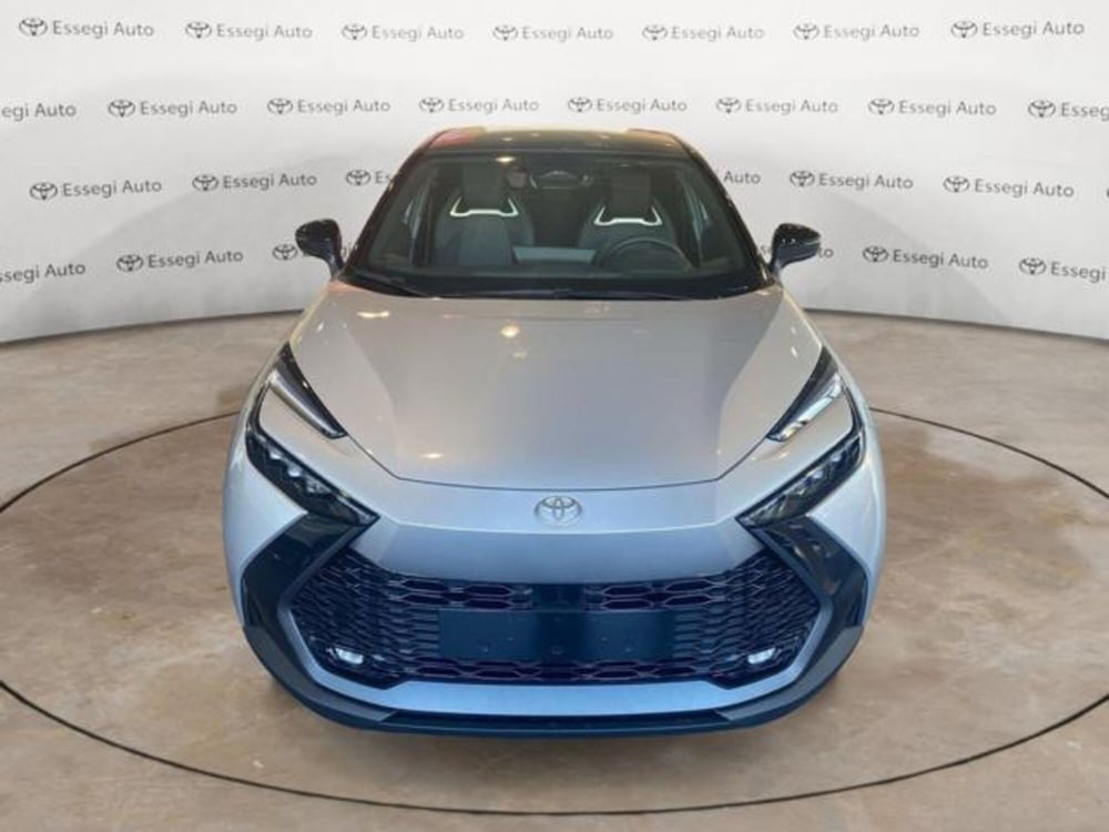 Toyota Toyota C-HR nuova a Vercelli (4)