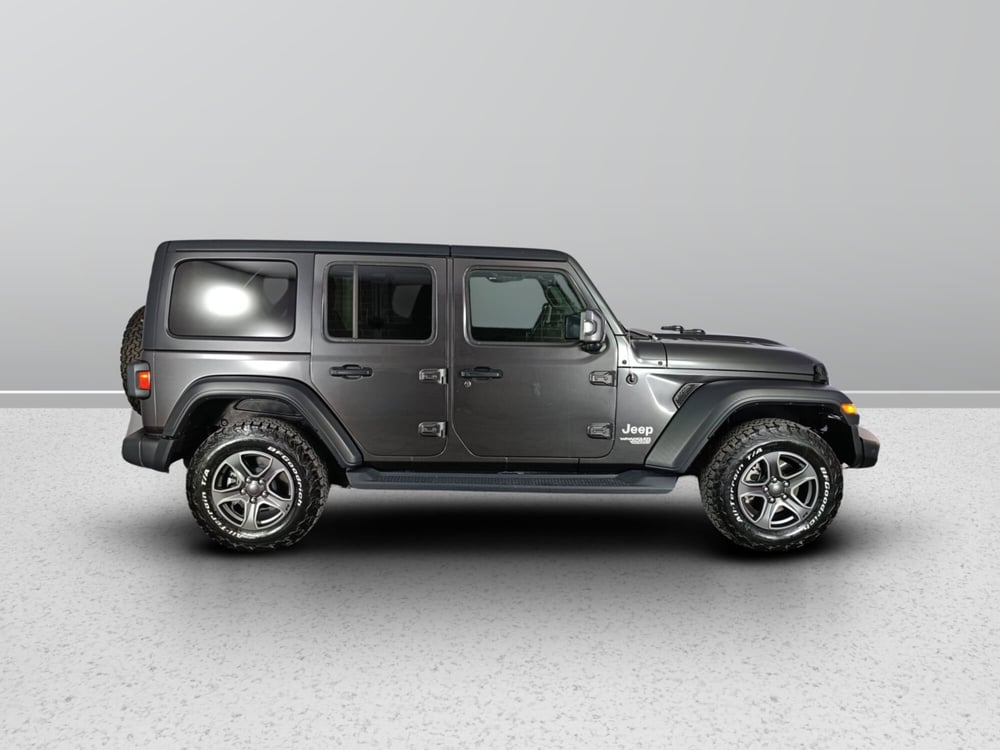 Jeep Wrangler Unlimited usata a Ascoli Piceno (6)