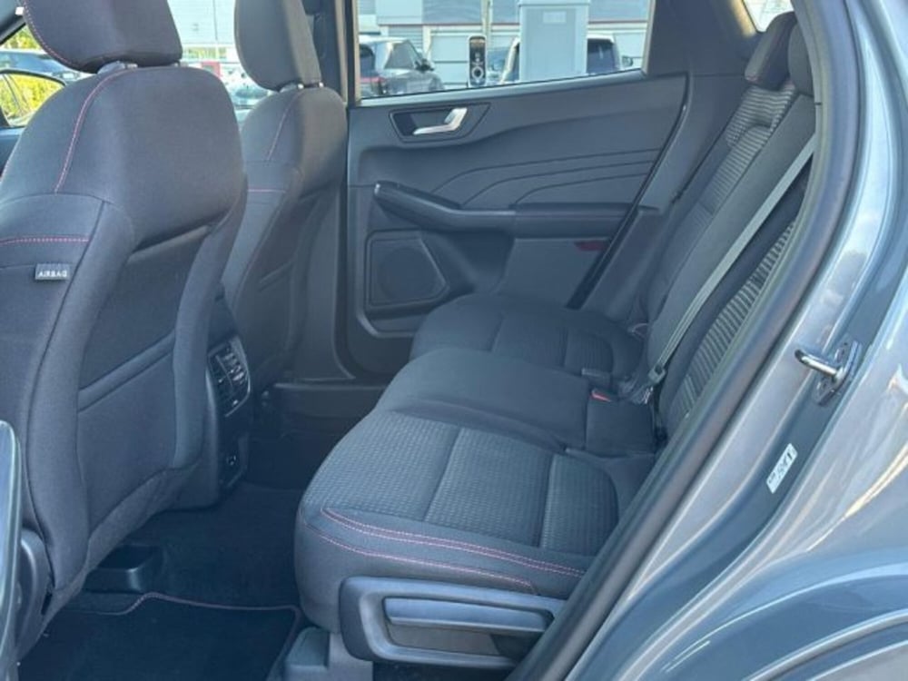 Ford Kuga usata a Lucca (12)