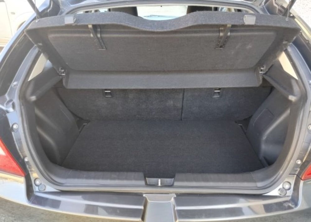 Suzuki Baleno usata a Oristano (13)