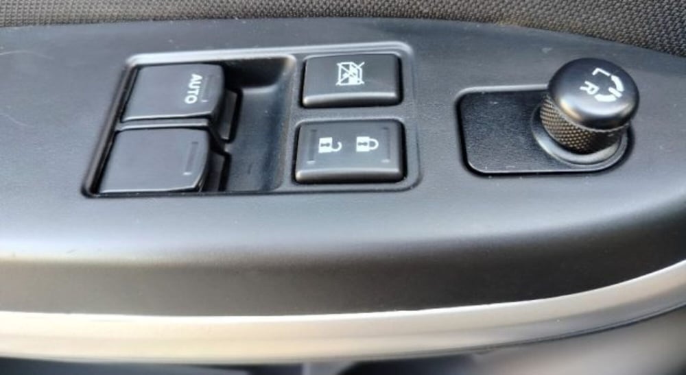 Suzuki Baleno usata a Oristano (19)