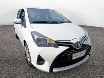 Toyota Yaris 1.0 5 porte Cool del 2015 usata a Empoli